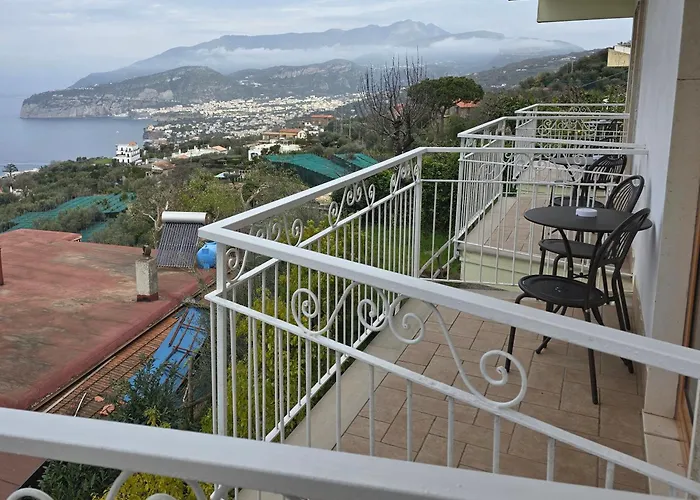 Hotel romantico: Hotel Il Nido Sorrento