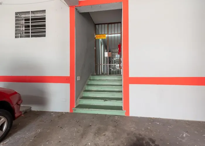 Hotel de luxo Apenas: OYO Hotel Dom Pedro, São Paulo