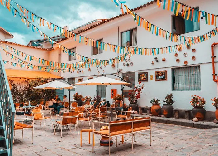  Viajero Cusco Hostel
