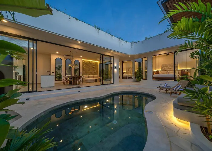 Larente - Elegant 2Br Pool Retreat In Heart Of Bingin