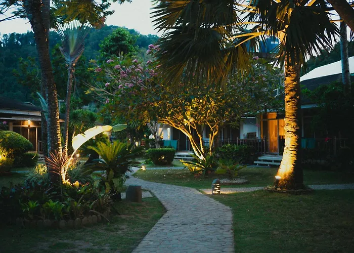 Resort: Cadlao Resort And Restaurant