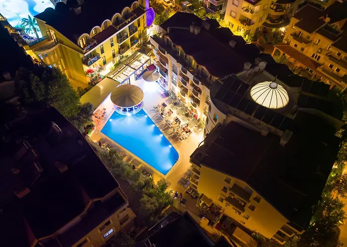 Club Karakas Apart Otel