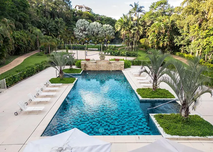 Radio Hotel Resort & Convention