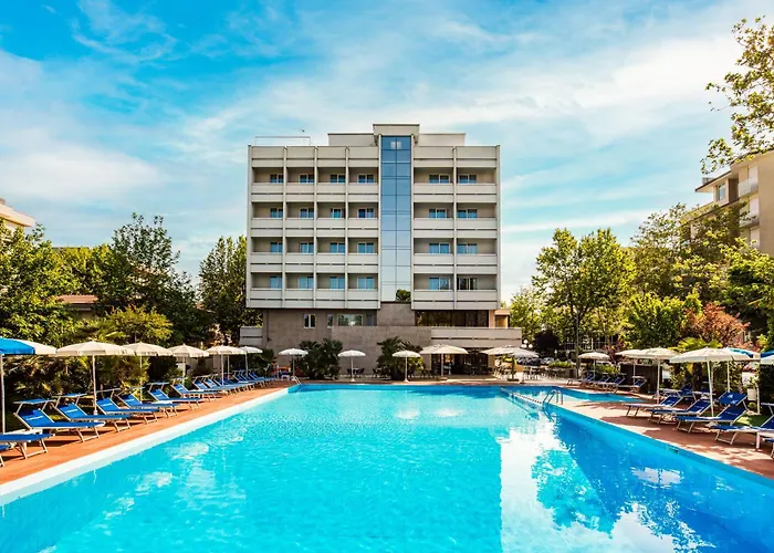 Hotel con golf: Hotel Ambasciatori
