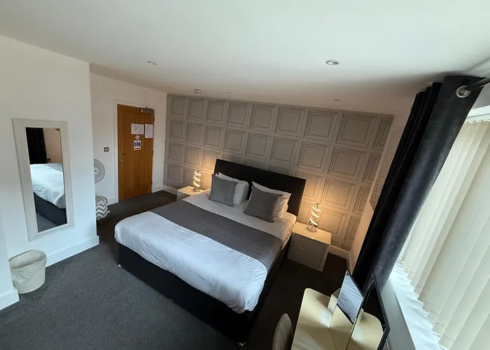 Central hotel: Spire View At The Galleon Restaurant