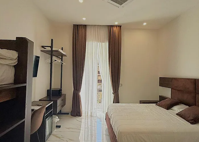 Albergo centrale: Auroom