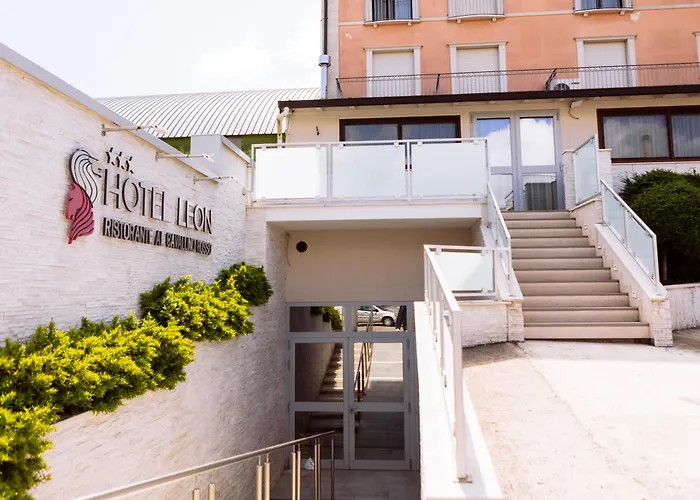 Leon - Ristorante Al Cavallino Rosso