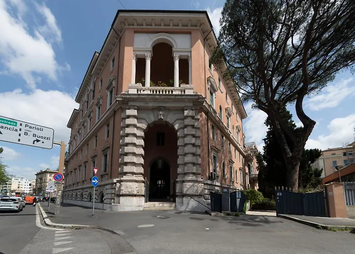 Domus Giulio Guest House