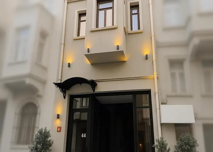Utarit Hotel