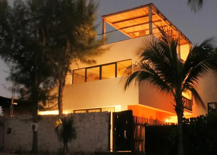 Casa Hood By The Sea