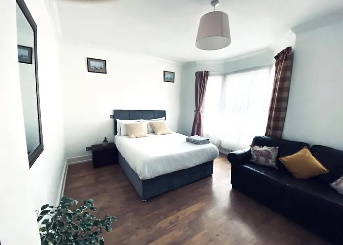 Luxury Guest House