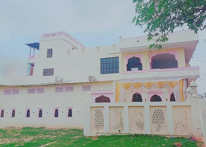 Ranak Palace - A Luxury Home Stay