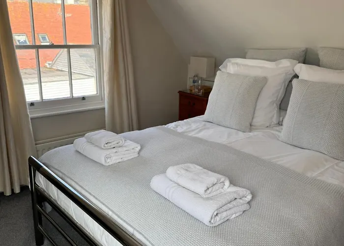 Hotel: The Ship Inn - Sandgate