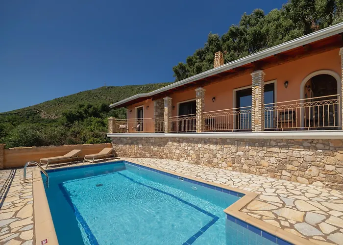 Apolis Villas & Suites Resort
