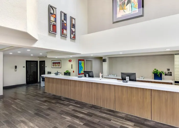 Motel: Anaheim Desert Inn & Suites