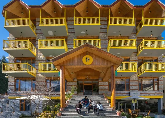 The Hosteller Manali, Old Manali