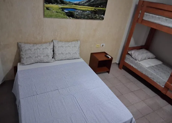 Hotel: Udi Hotel Center