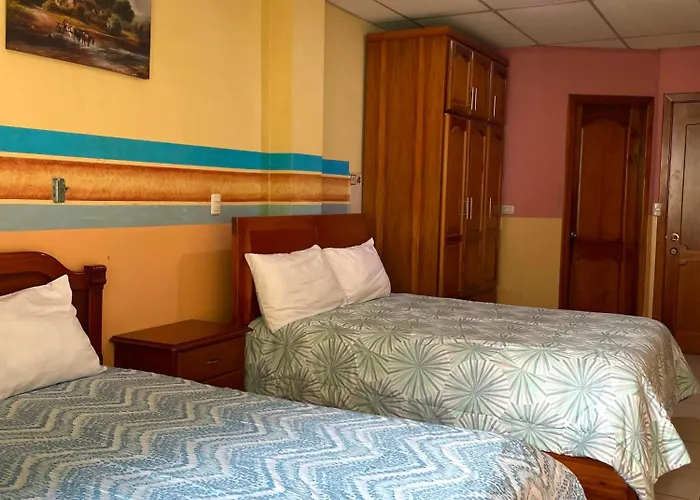 Hostal Abu Dhabi