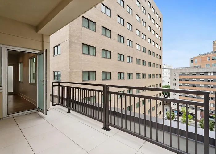 The Eleanor New Orleans