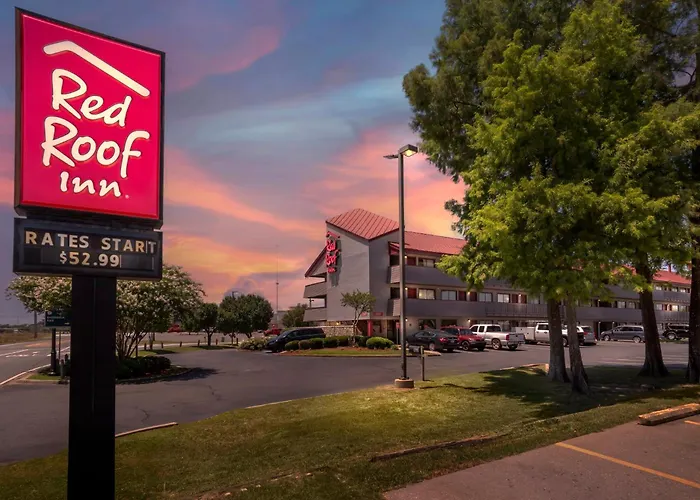 Red Roof Inn