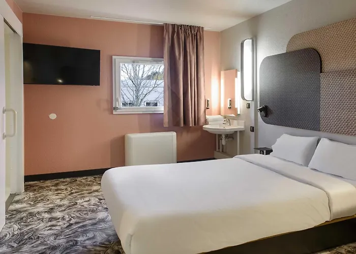 B&B HOTEL Toulouse Cité de l'Espace Hurel