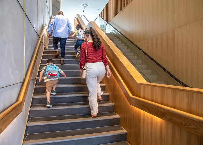 Holiday Inn Express Auckland City Centre By Ihg