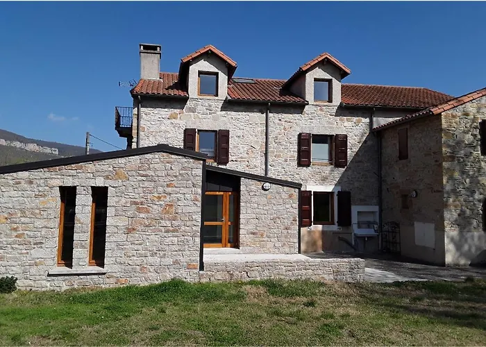 Auberge De Jeunesse Hi La Maladrerie