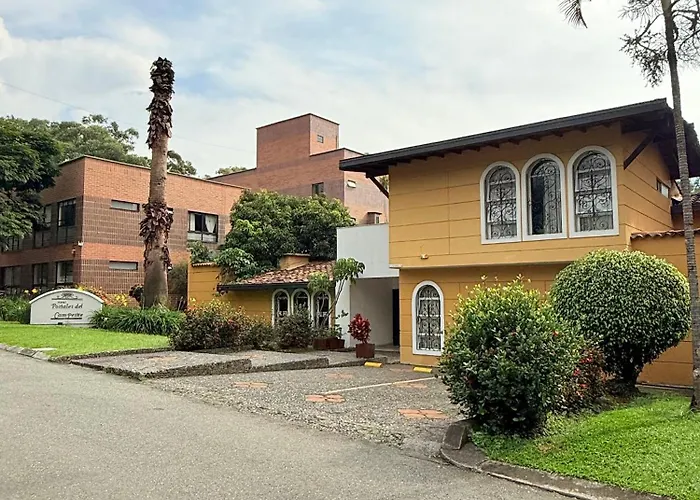 Hotel de playa: Hotel Portales Del Campestre