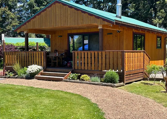 Dog friendly hotels River Lodge