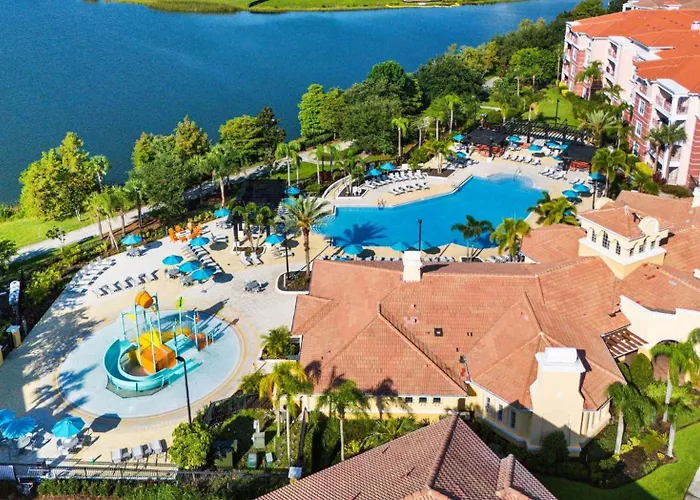 Beach hotel: Vista Cay Resort By Millenium At Universal Blvd.