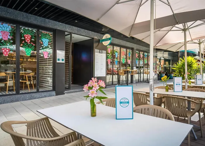 Resort: Occidental Granada