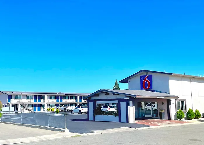 Golf hotel: Motel 6 Yuba City, Ca