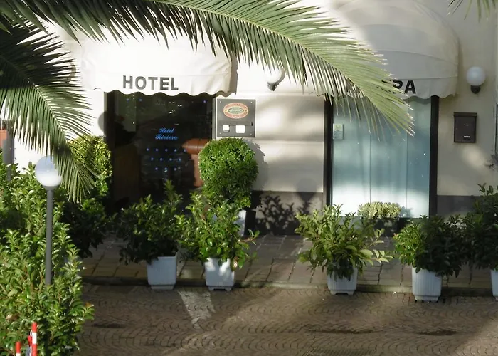 Hotel 3 stelle: Hotel Riviera