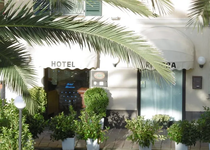 Hotel 3 stelle: Hotel Riviera