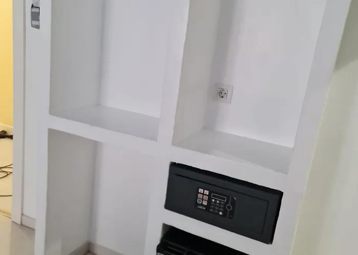 Resort: Hostal Palacio Madrid