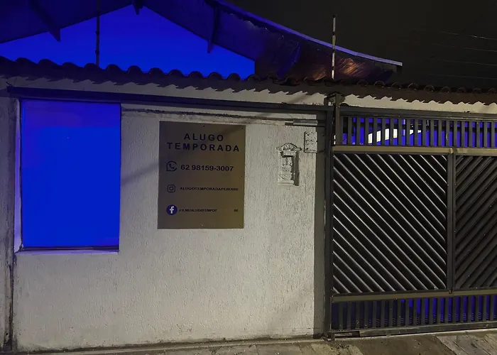 No Centro com Piscina Aquecida solar