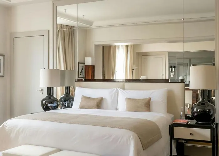 Hotel de 5 estrellas: Prince De Galles, A Luxury Collection Hotel, Paris