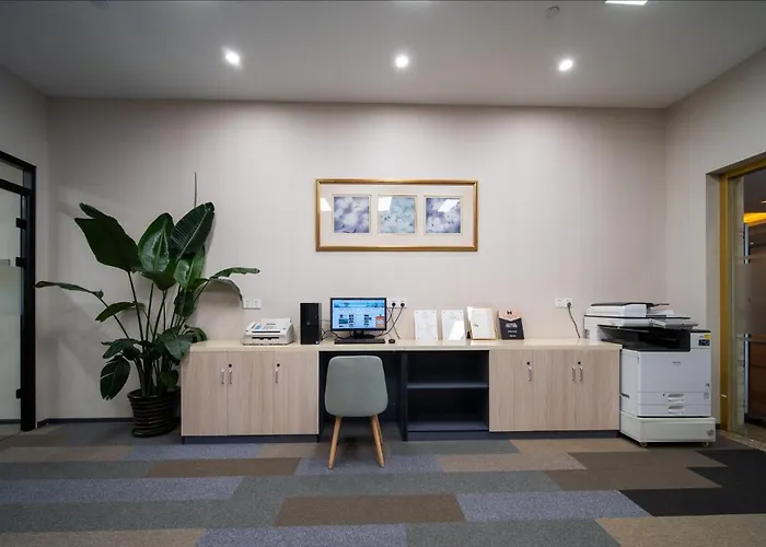 Jin Jiang Pine City Hotel