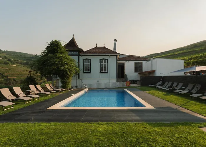 Casa De Cambres - By Rowdhouses