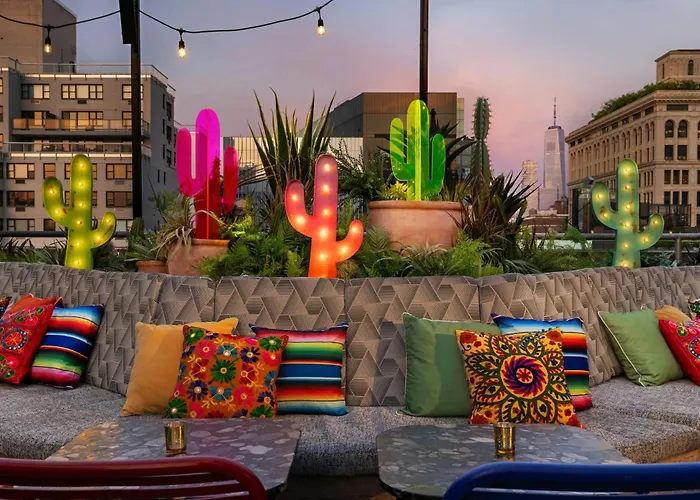 Hotel with Tennis: Moxy Nyc East Village