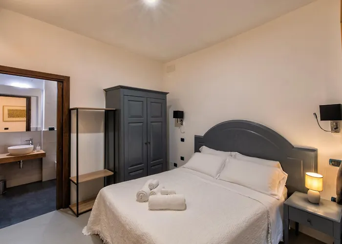 C&O Savoia Deluxe Rooms