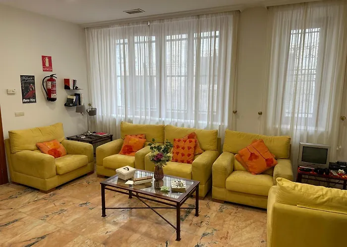 Hotel Castilla Caces