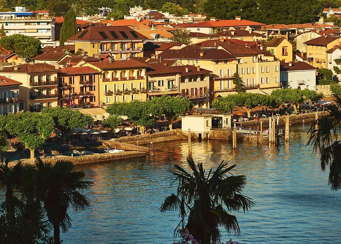 Central hotel: Vista Lakefront Boutique Hotel
