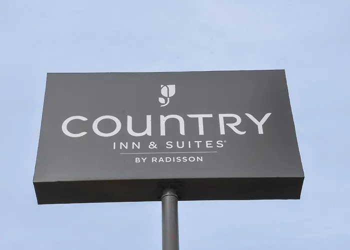 Pets Allowed Hotel Country Inn & Suites By Radisson Bloomington-Normal West, Il
