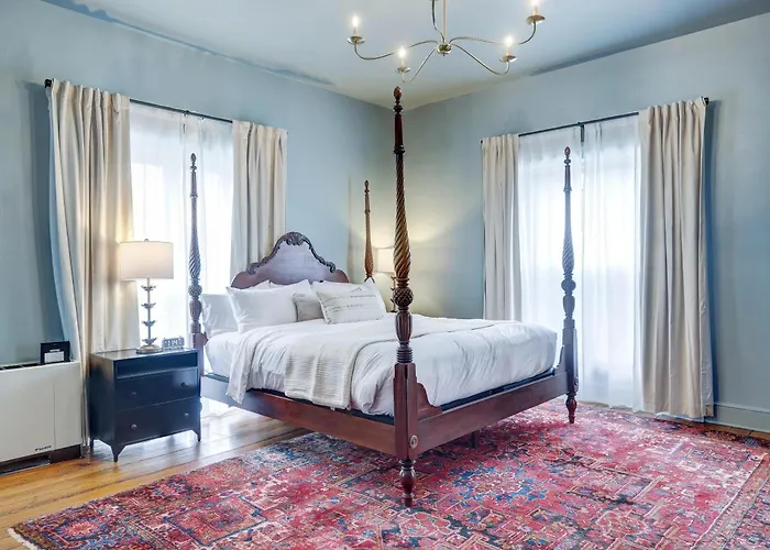 B&B only: The 200 South St | King Ste 9