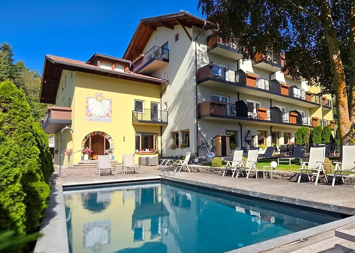  Solaia & Guesthouse