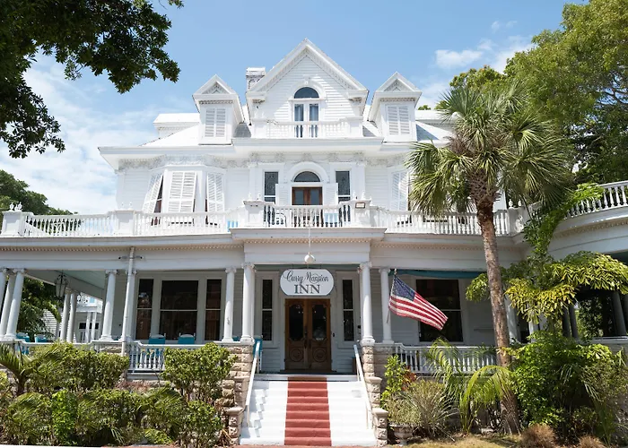 Jacuzzi hotel: Amsterdam'S Curry Mansion Inn