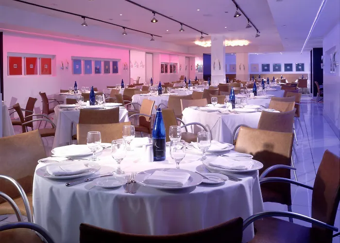 Motel: Stewart Hotel