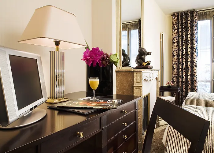 Hôtel central: Hôtel Vaneau Saint Germain