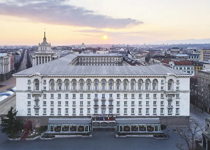 Luxe hotel: Sofia Balkan Palace